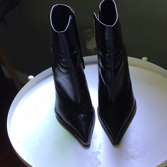 👍🏼 Condition! Zara ⬛️ Rhinestone Ankle 👢 - Picture 3 of 5